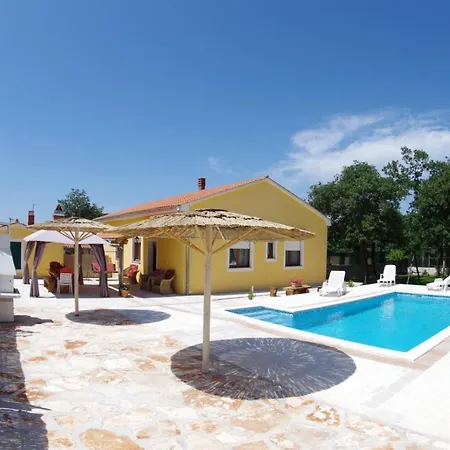 House Oliva, Sveti Kirin Vakantiehuis