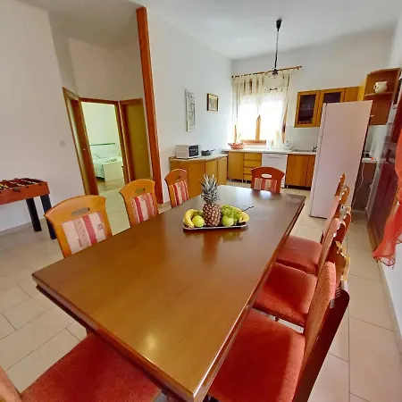 House Oliva, Sveti Kirin Vakantiehuis Svetvinčenat