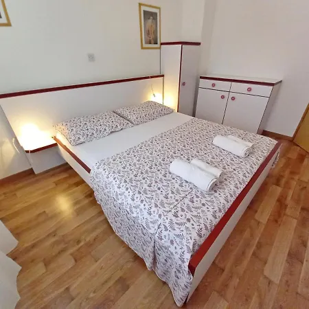 House Oliva, Sveti Kirin Svetvincenat